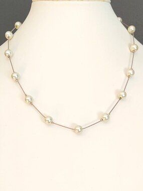 Faux pearl station necklace